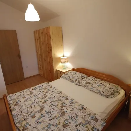 Branko Lejlighed Vrsi