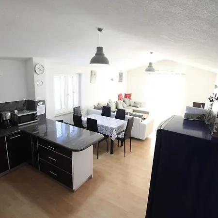 Appartement Branko *